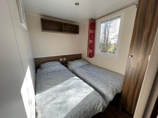 Hotel Chalet Kajuit 418 Op 5 Sterren Camping Bergumermeer Suameer Exterior foto